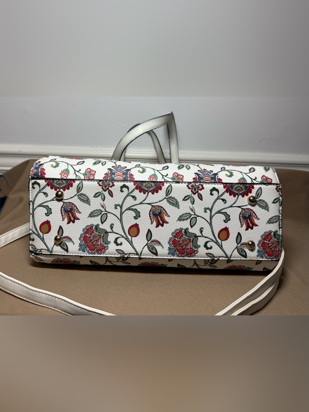 Jolene Couture Women’s Floral Tote Bag in White - Structured Shoulder/Crossbody - Picture 5 of 5